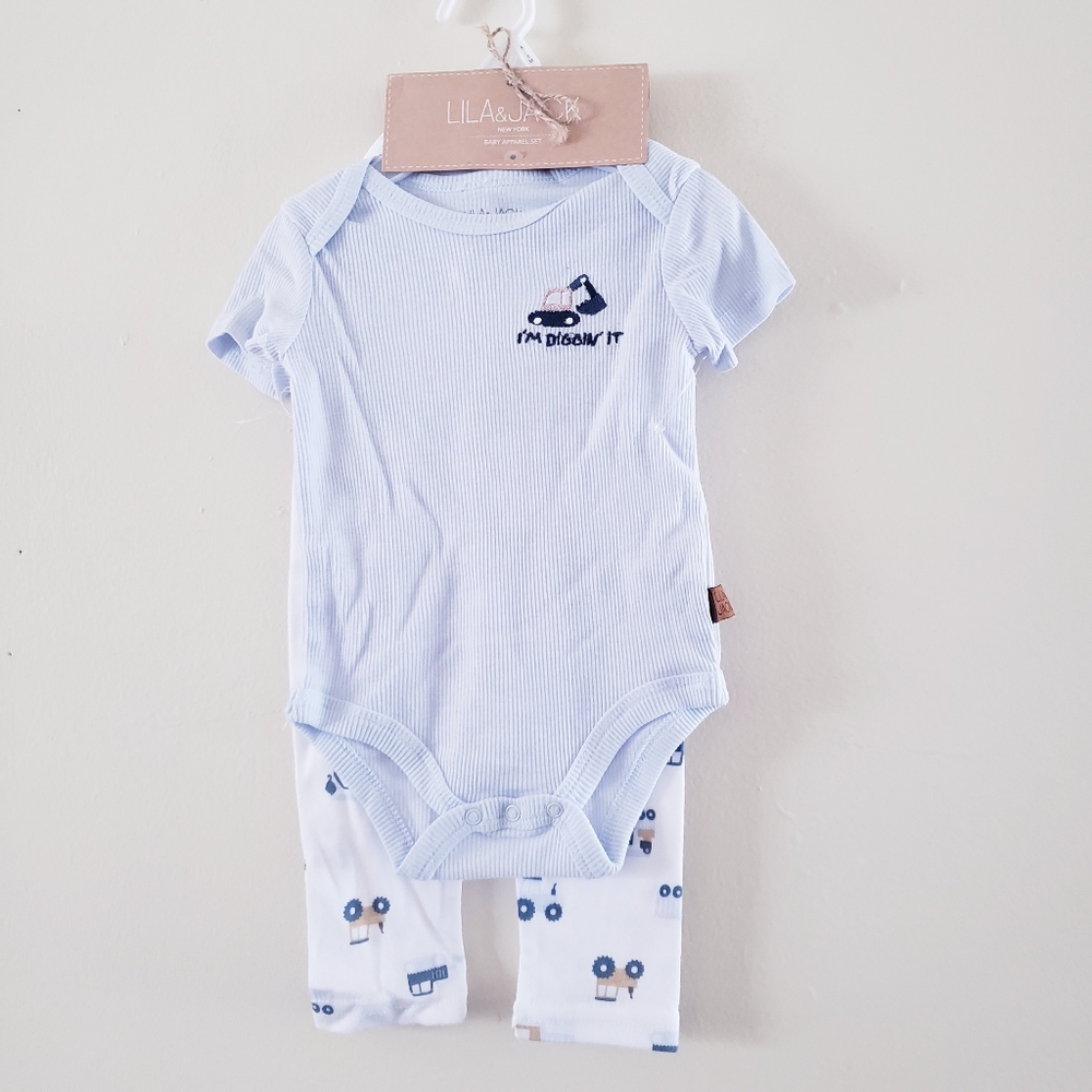Lila & Jack Infant BNWT 3pc Set - Tractor Theme - 6/9 Months